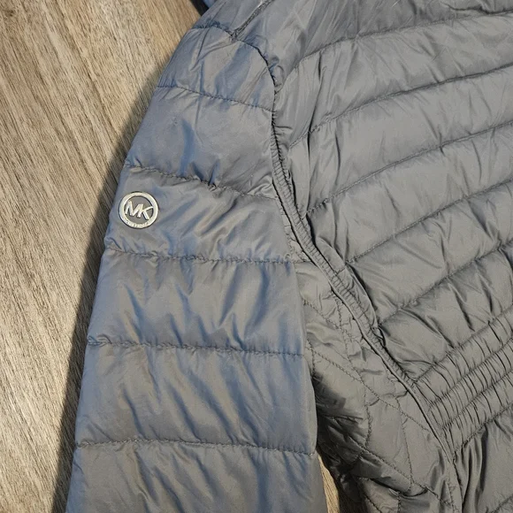 Michael Kors Packable Down Jacket - Picture 4 of 11